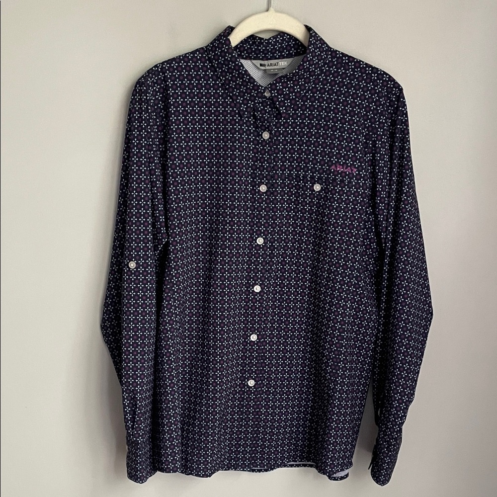 Ariat Tek Vented Geo Print Roll Tab Sleeve Shirt Size Medium